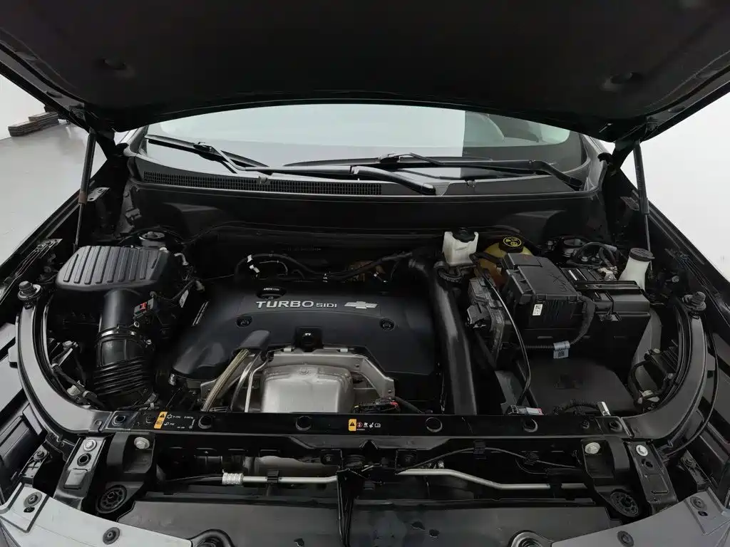 Chevrolet Equinox — миниатюра 6