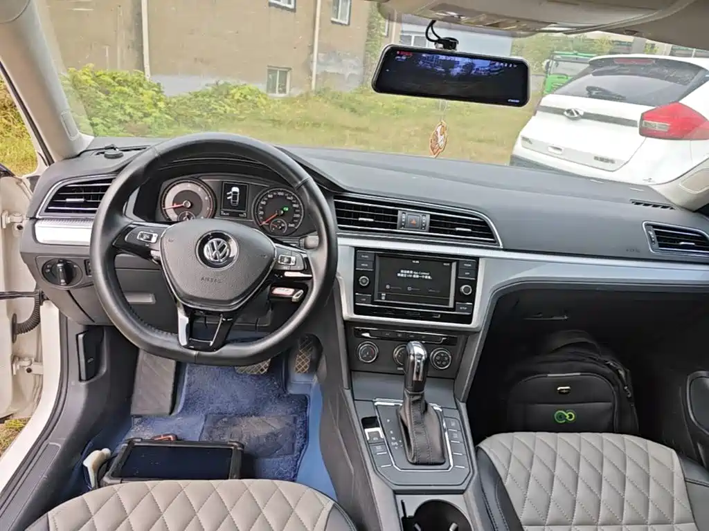 Volkswagen Lamando — миниатюра 10