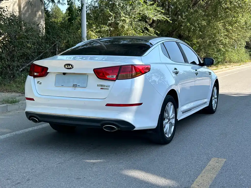 Kia K5 — миниатюра 11