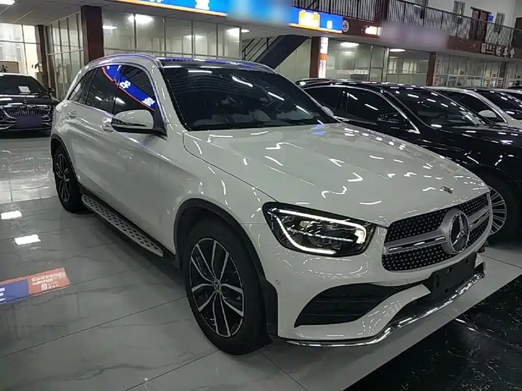 Mercedes-Benz GLC 2020 GLC 300 L 4MATIC AMG-Line