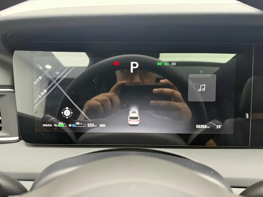 Li Auto Li ONE — миниатюра 17