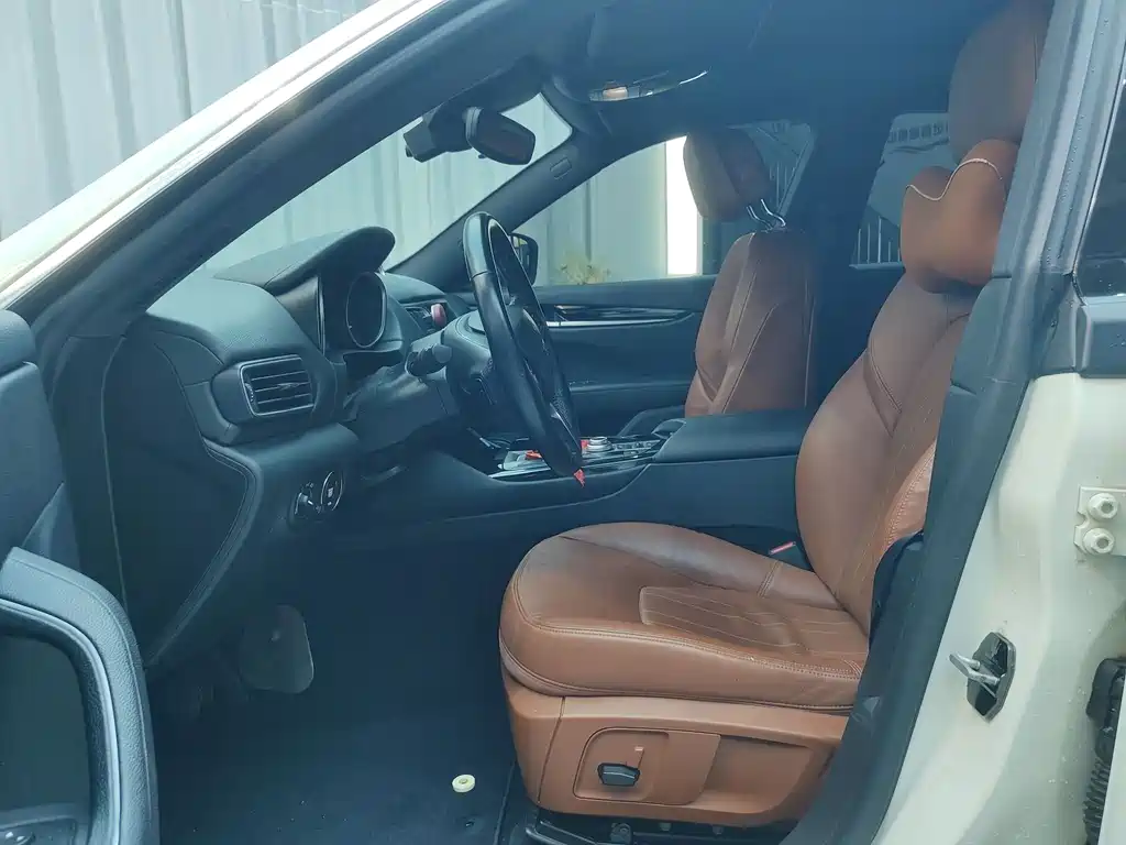 Maserati Levante 3.0T Classic Edition, фото 4