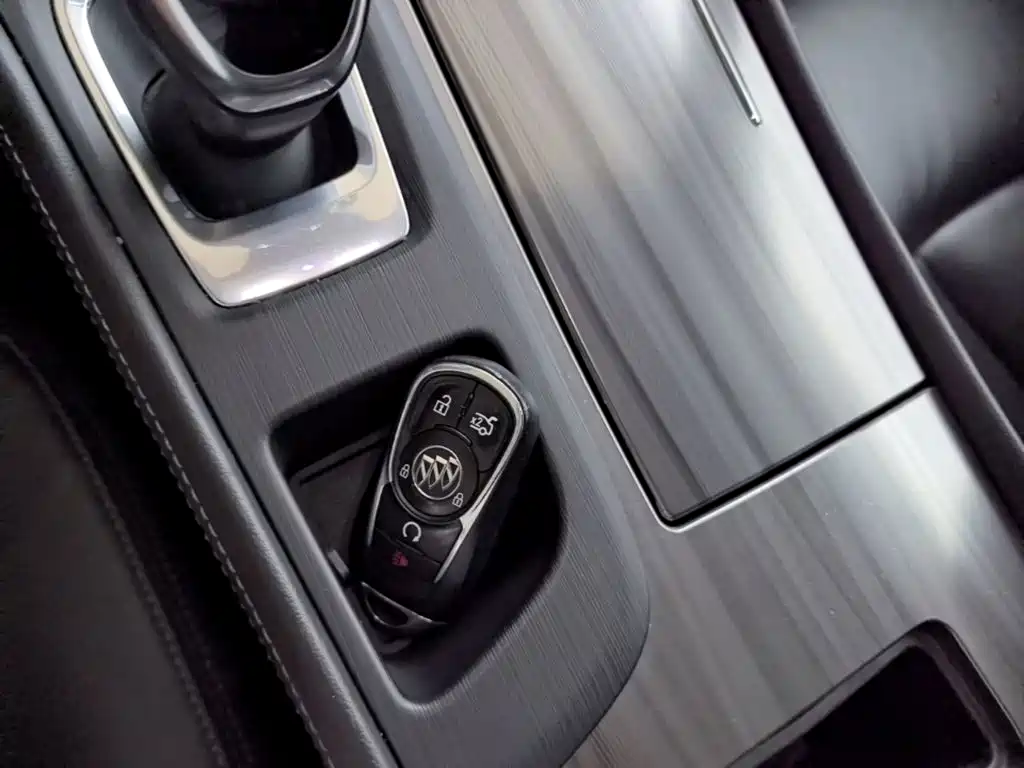 Buick LaCrosse — миниатюра 9