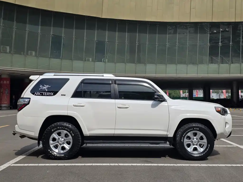 Toyota 4Runner 2019 4.0L
