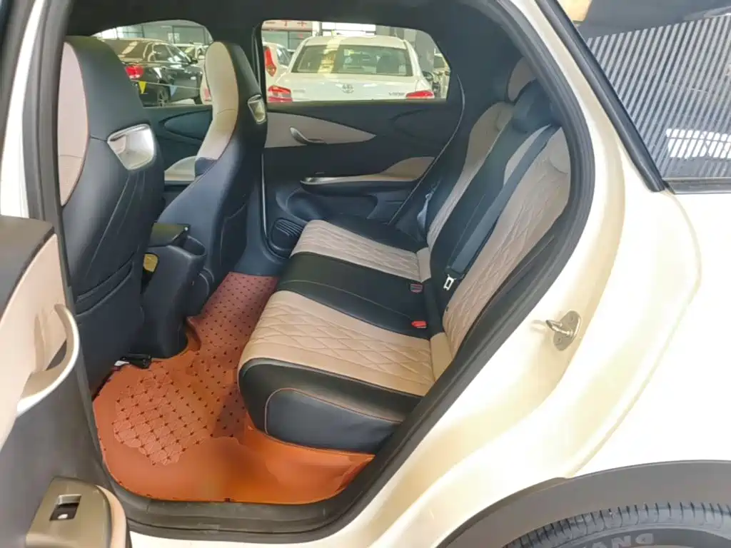 BYD Dolphin — миниатюра 17