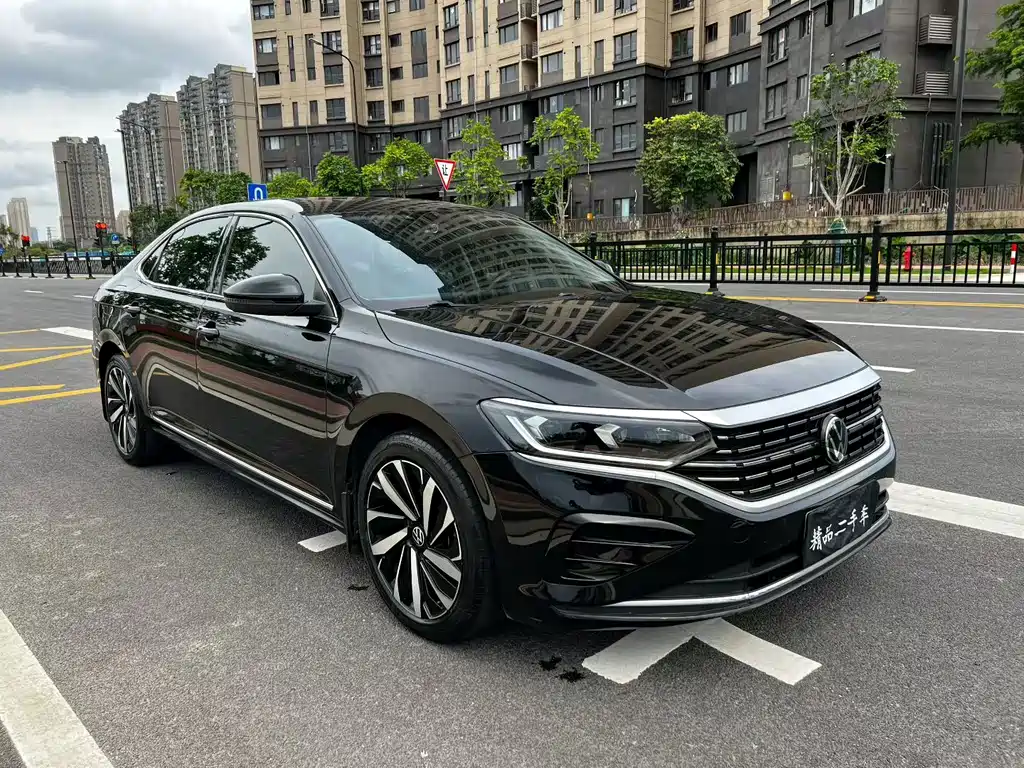 Volkswagen Passat 2023 330TSI Elite
