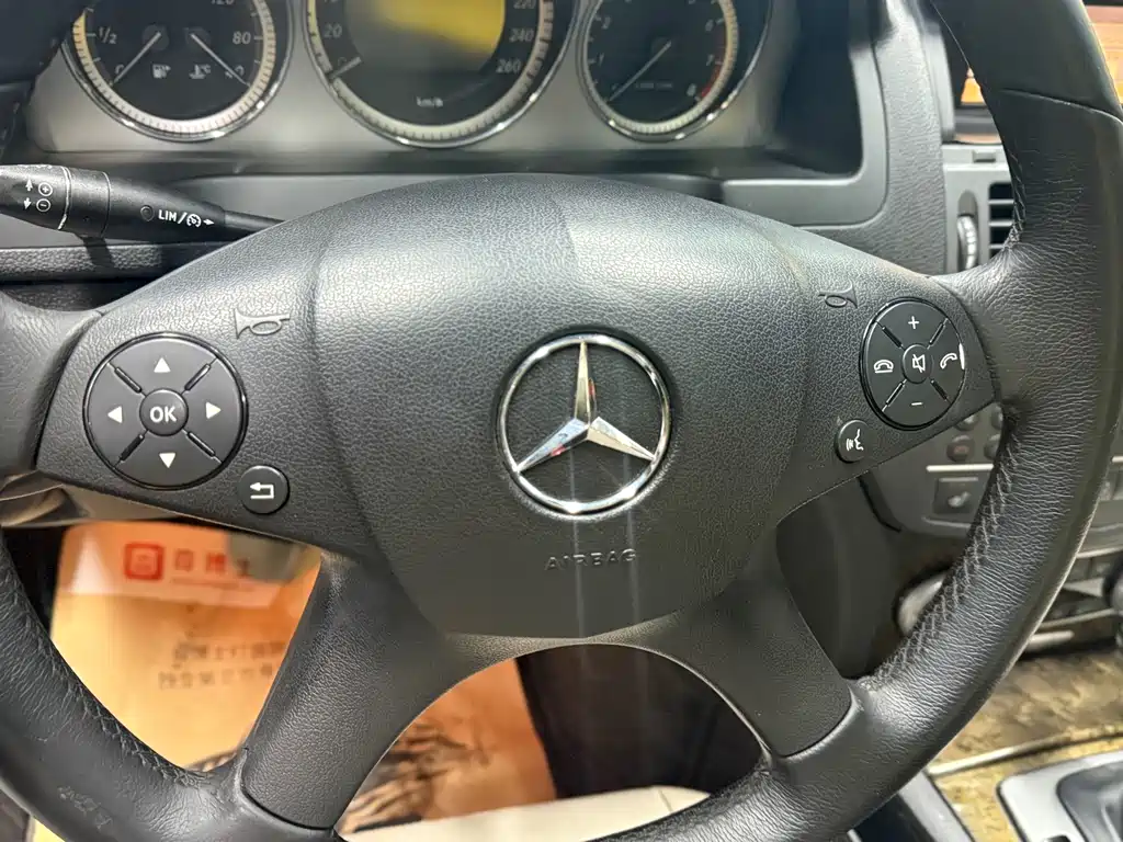 Mercedes-Benz C-Class — миниатюра 19