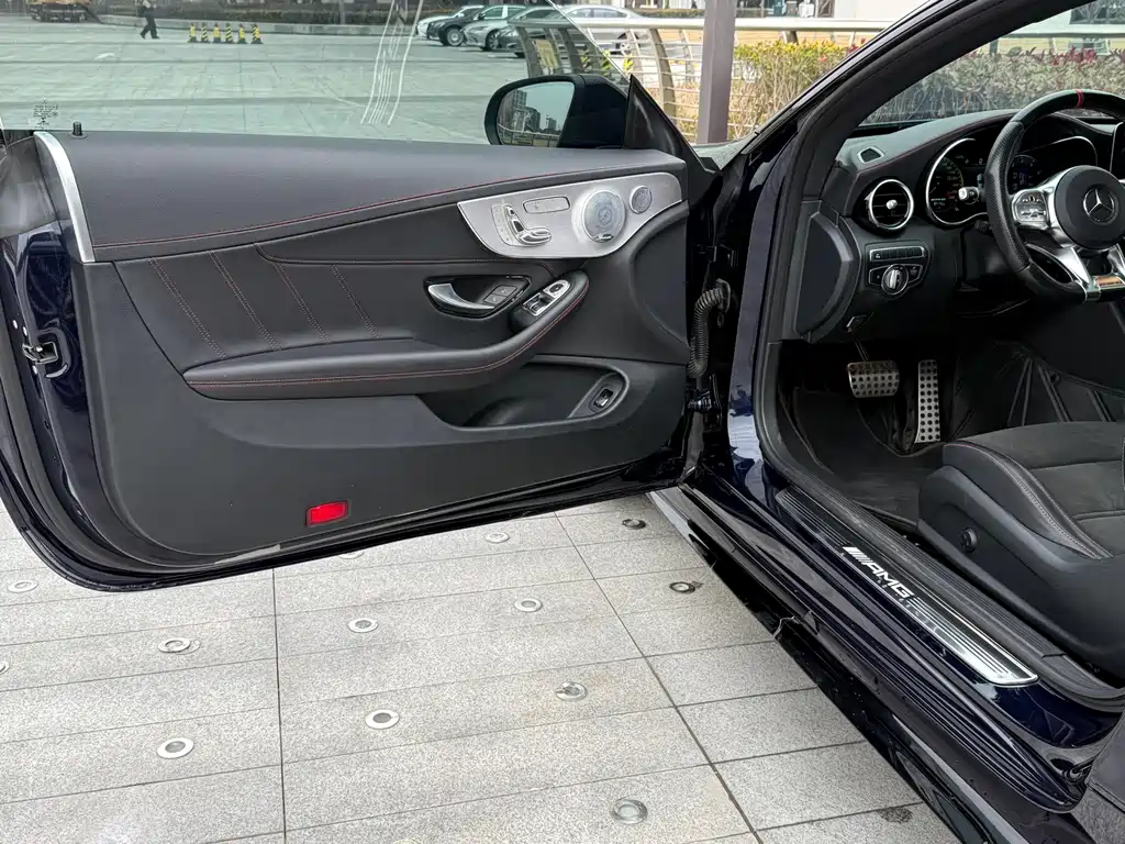 MERCEDES-BENZ C CLASS AMG