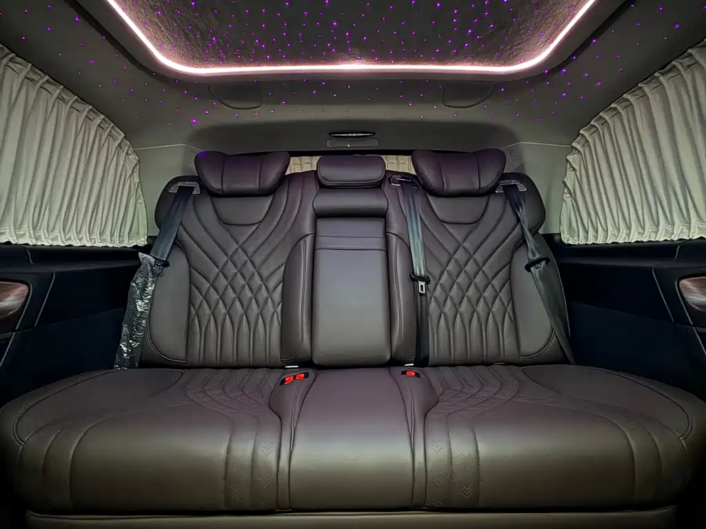 Mercedes-Benz V-Class — миниатюра 5