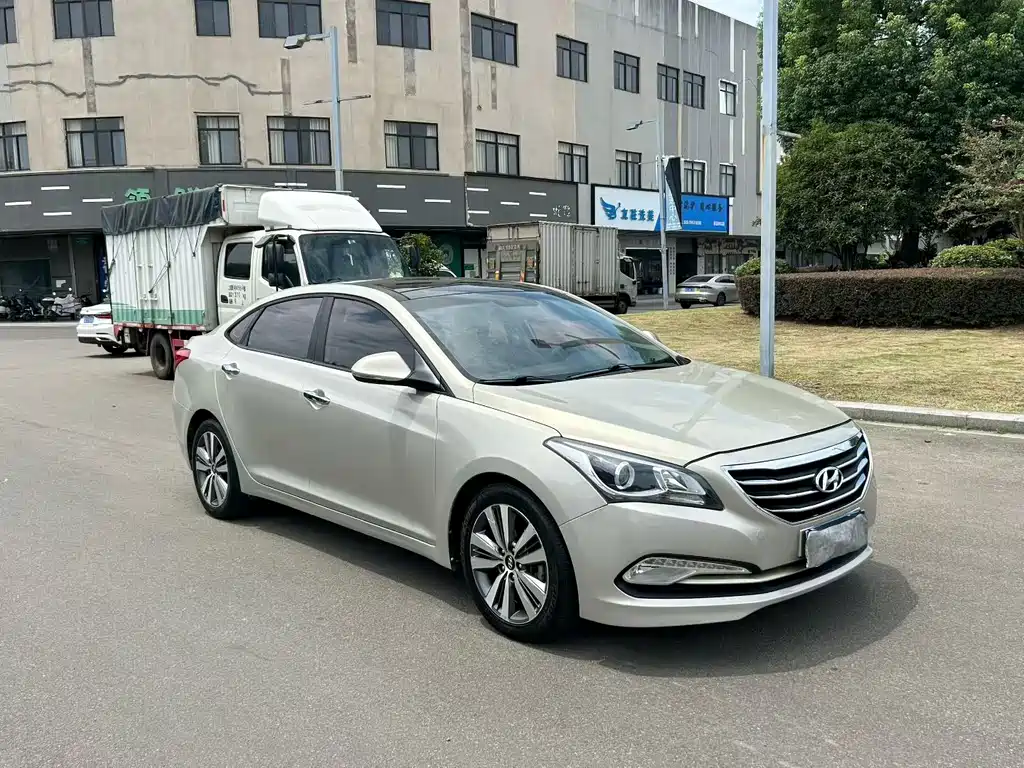 Hyundai Mistra — миниатюра 3