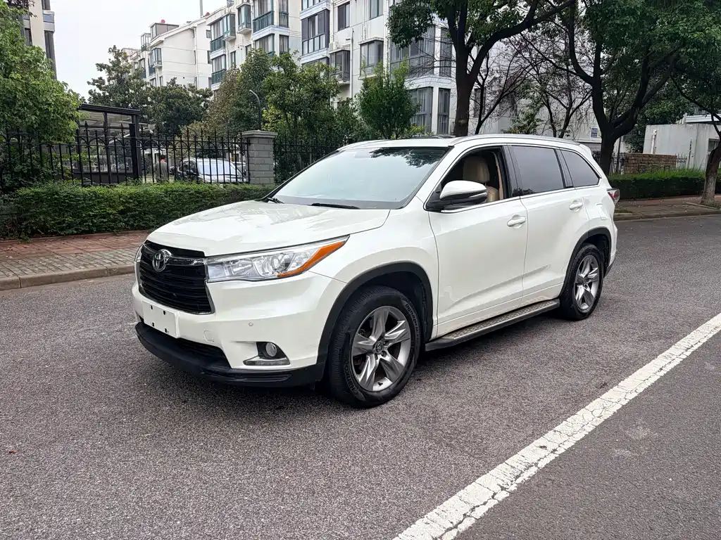 Toyota Highlander — миниатюра 2