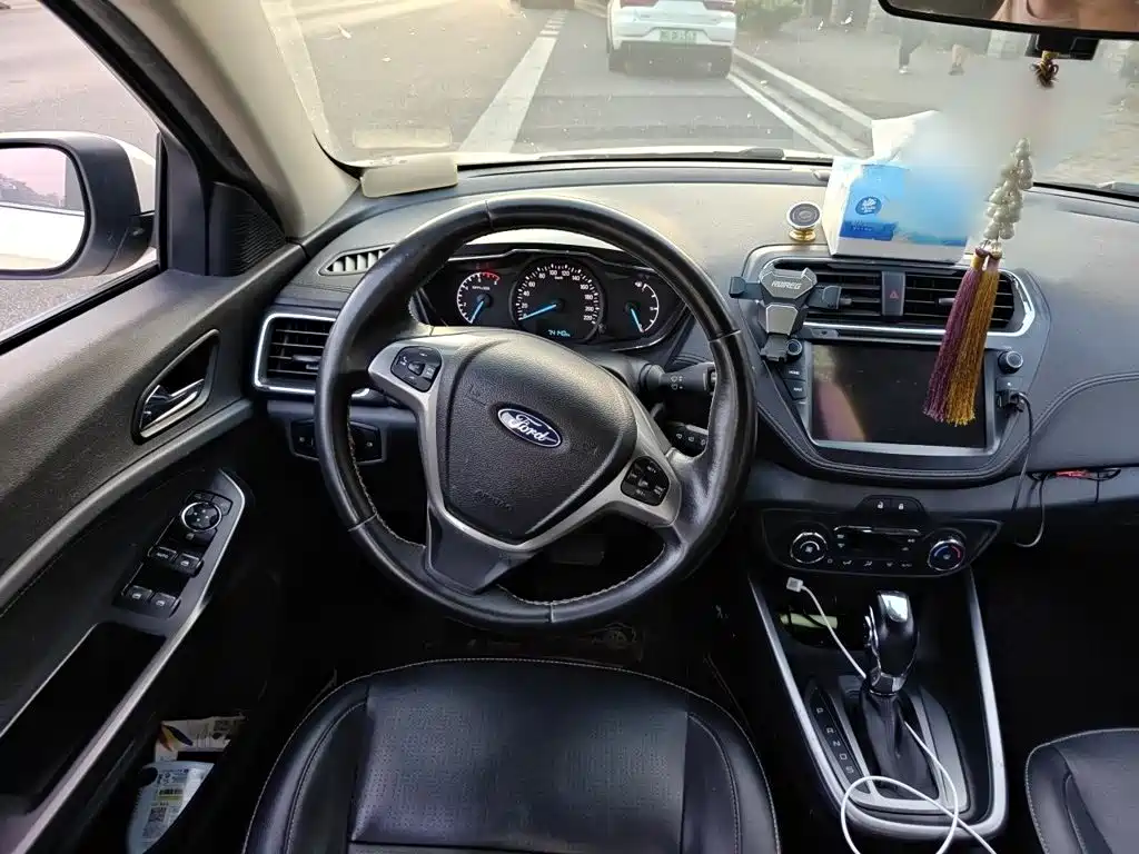 Ford Escort — миниатюра 3