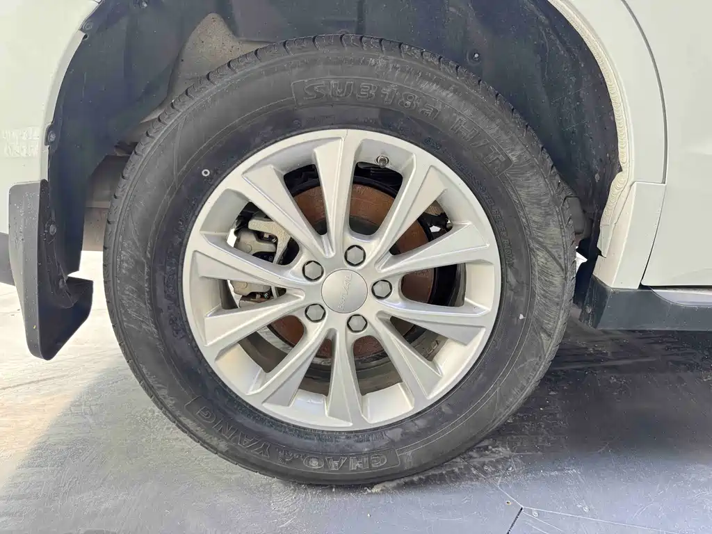Haval M6 — миниатюра 37