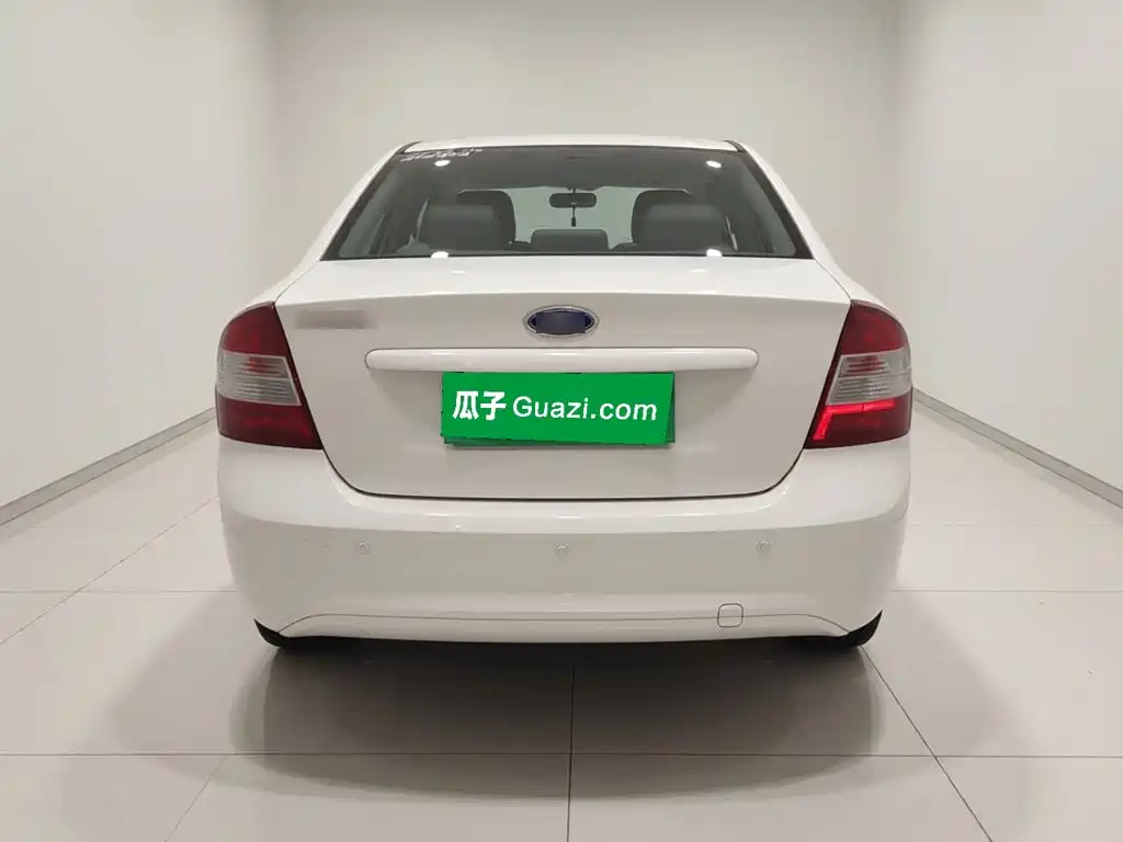 Ford Focus — миниатюра 5