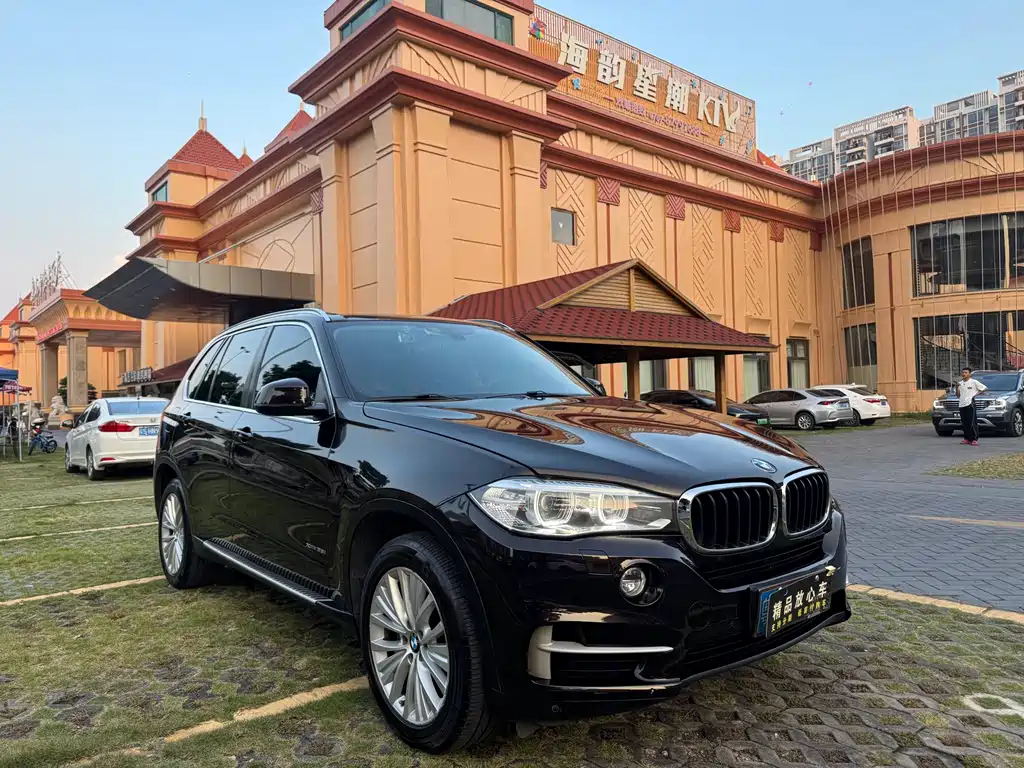 BMW X5 (Import) — миниатюра 3