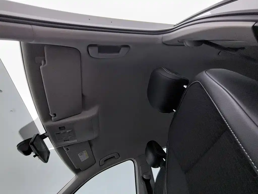 Volkswagen Tiguan L — миниатюра 14