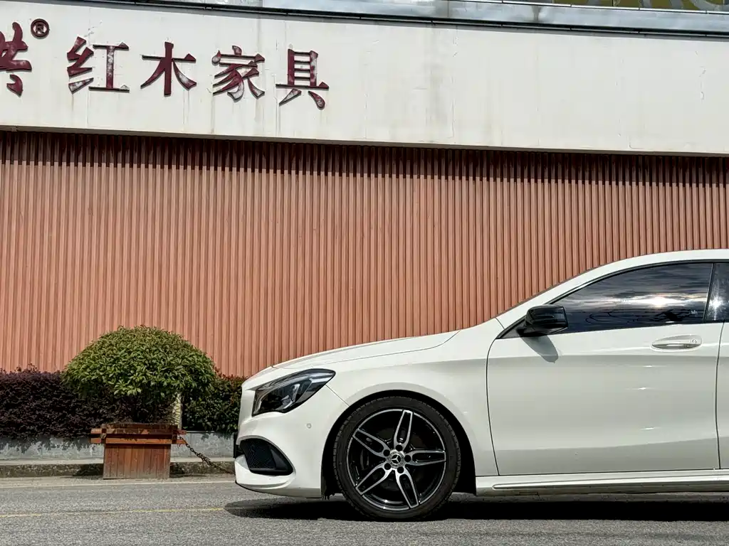 Mercedes-Benz CLA (Import) — миниатюра 3