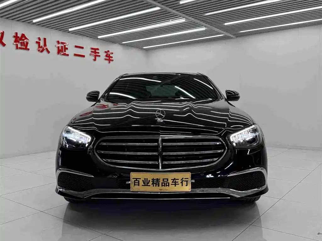 Mercedes-Benz E-Class — миниатюра 3