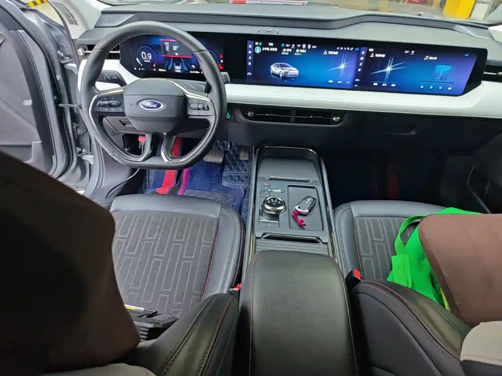 Ford Mondeo — миниатюра 10