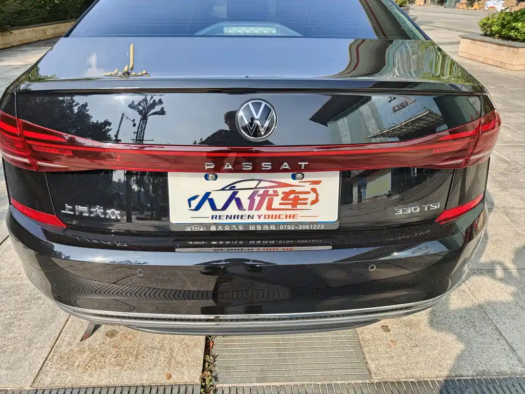 Volkswagen Passat — миниатюра 10