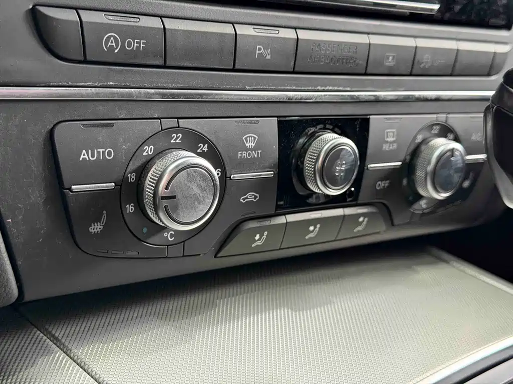 Audi A6L — миниатюра 11