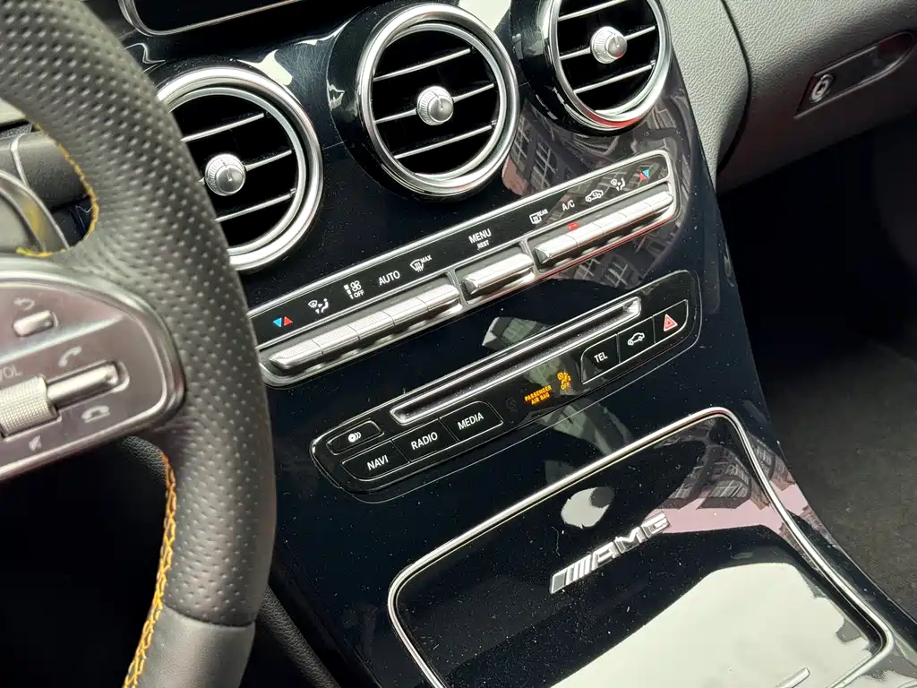 MERCEDES-BENZ C CLASS AMG