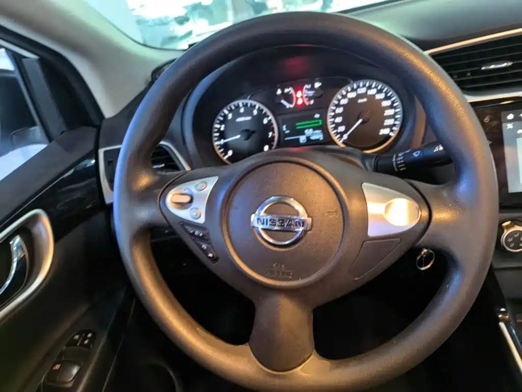 Nissan Sylphy — миниатюра 11