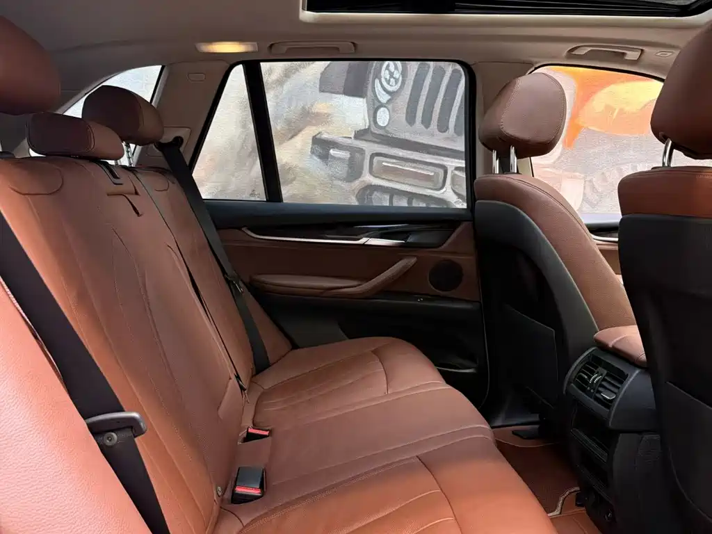 BMW X5 (Import) — миниатюра 9