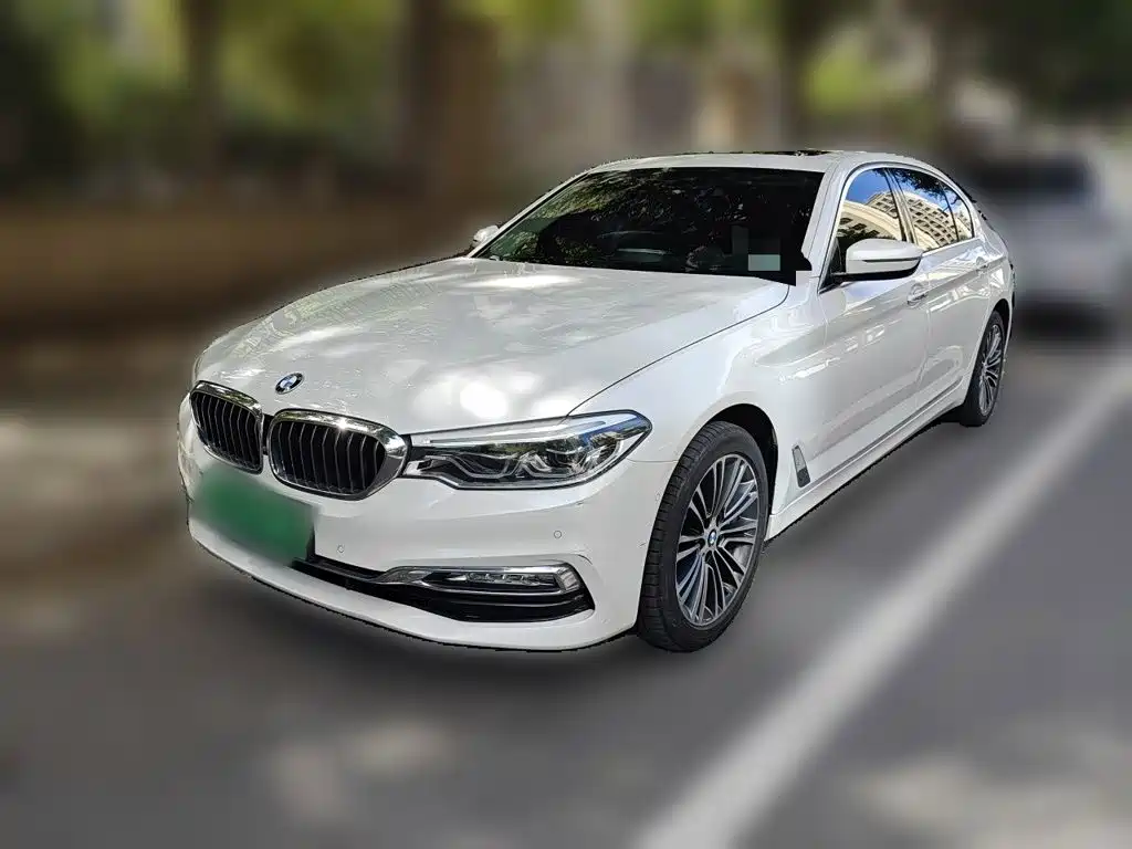 BMW 5 Series — миниатюра 2