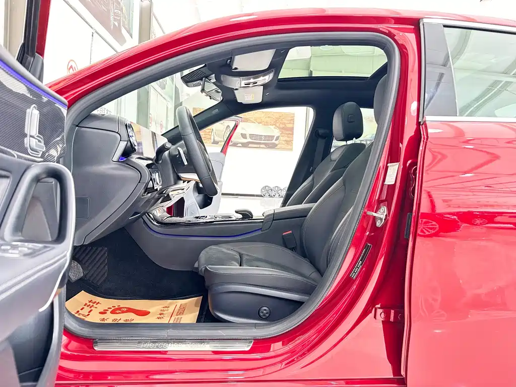 Mercedes-Benz A-Class — миниатюра 8