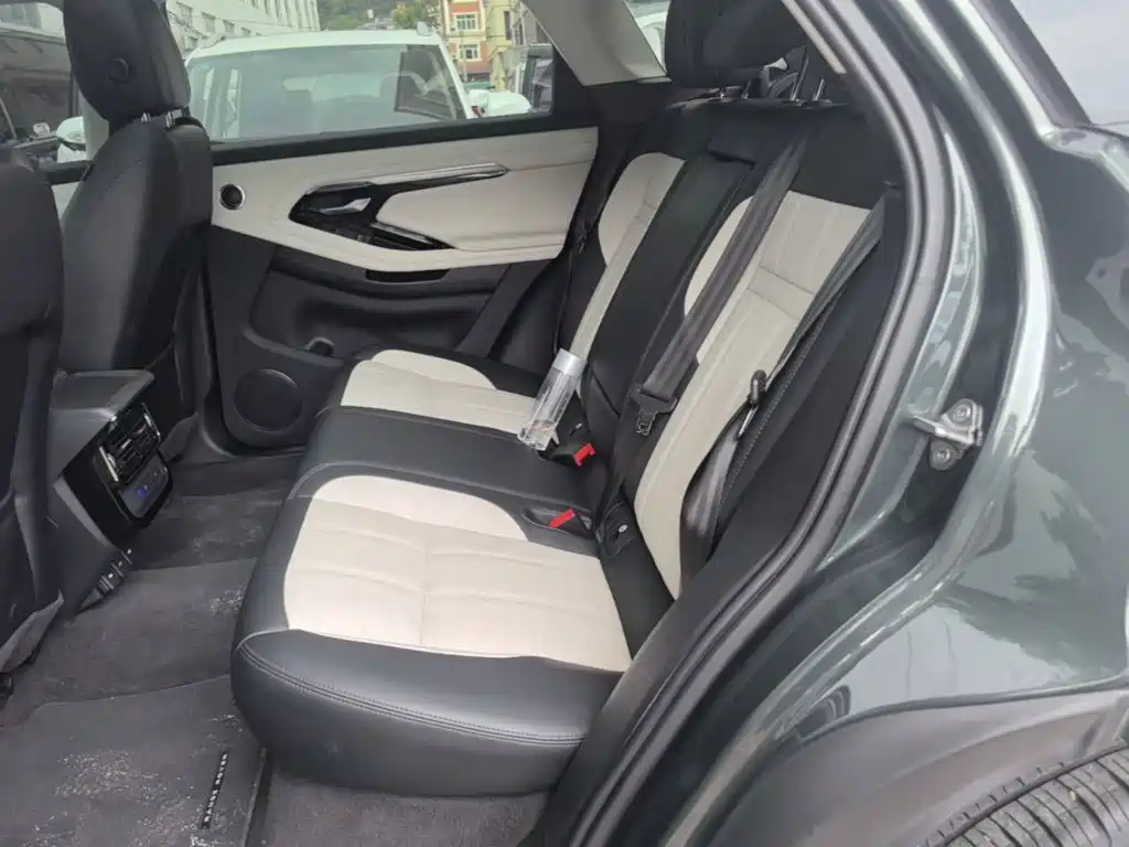 Land Rover Evoque — миниатюра 17