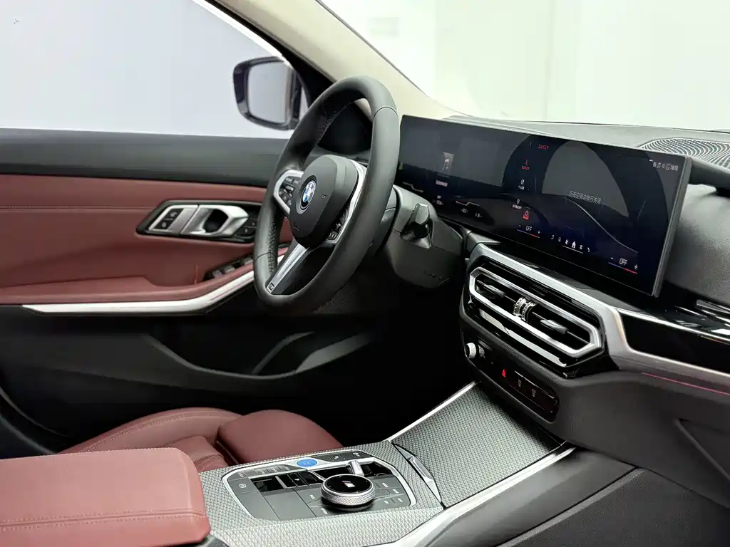 BMW i3 — миниатюра 13