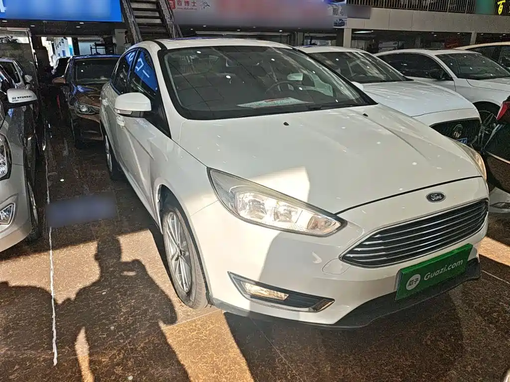 FORD FOX