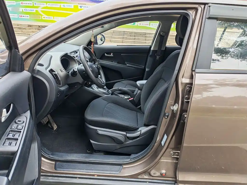 Kia Sportage — миниатюра 15