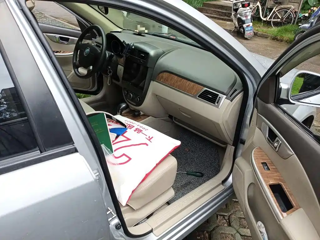 Buick Excelle — миниатюра 20