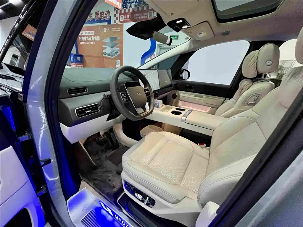 Li Auto Li MEGA — миниатюра 4