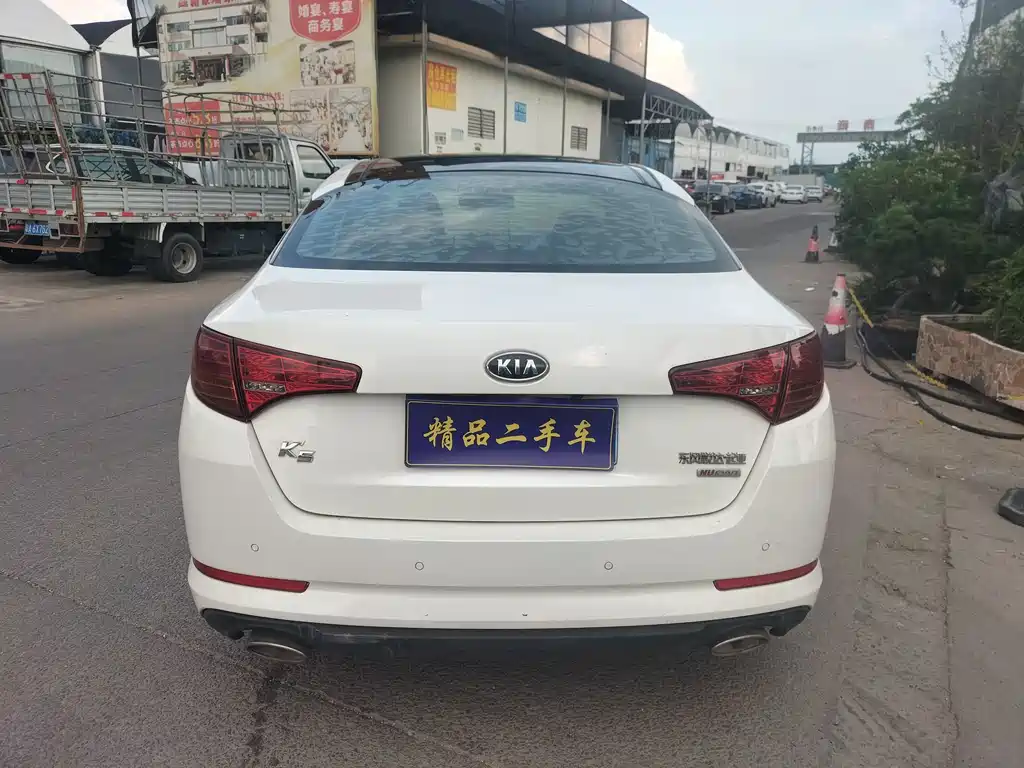 Kia K5 — миниатюра 6