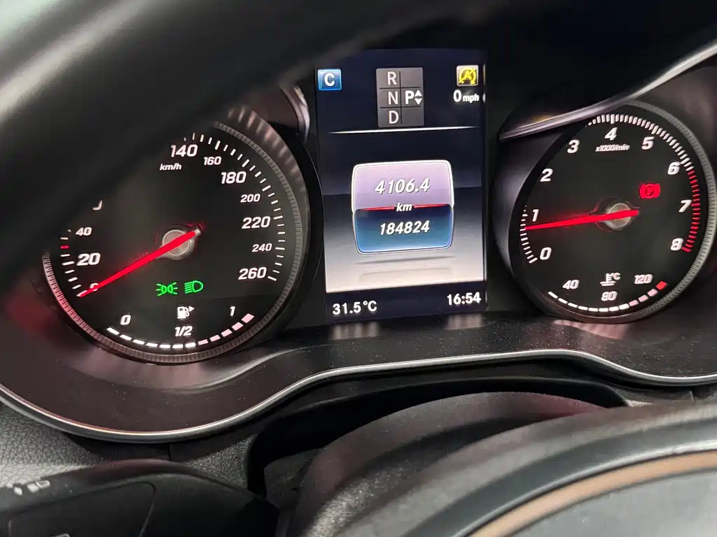 Mercedes-Benz C-Class — миниатюра 4