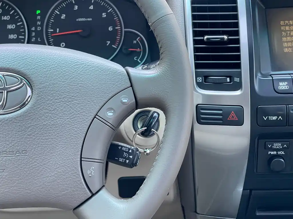 Toyota Prado — миниатюра 19