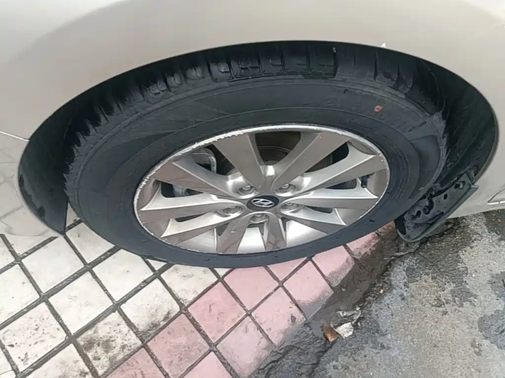 Hyundai Mistra — миниатюра 23