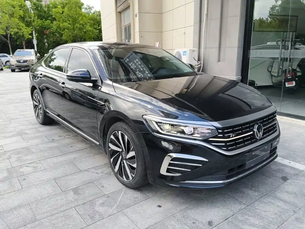 Volkswagen Passat — миниатюра 4