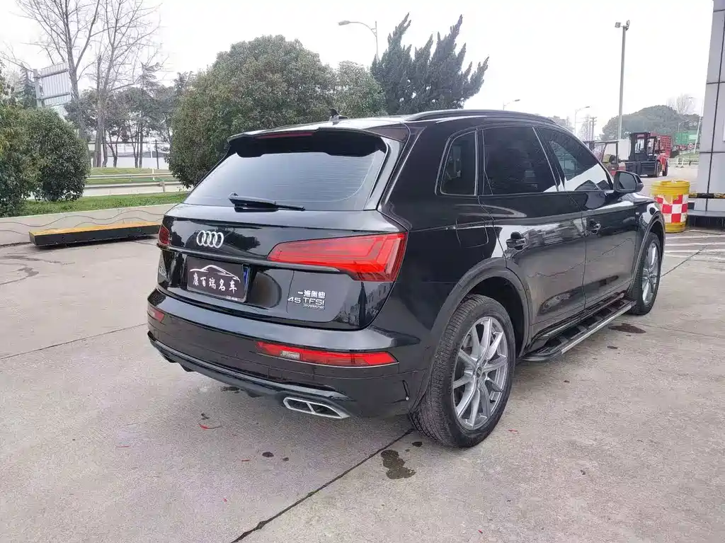 Audi Q5L — миниатюра 5