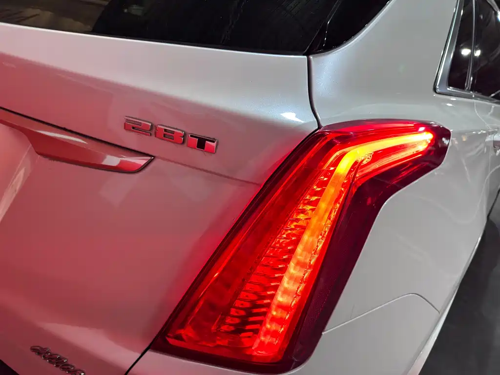 Cadillac XT5 — миниатюра 21