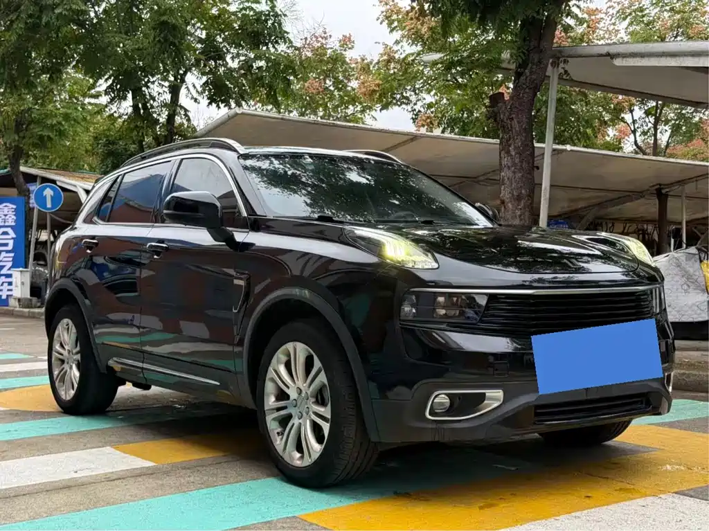 Lynk & Co 01 — миниатюра 3