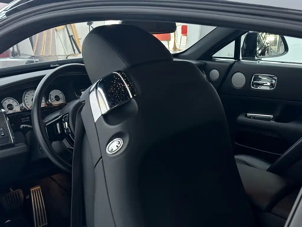 Rolls-Royce Wraith — миниатюра 38