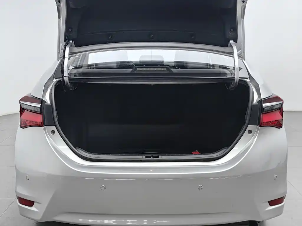 Toyota Corolla — миниатюра 16