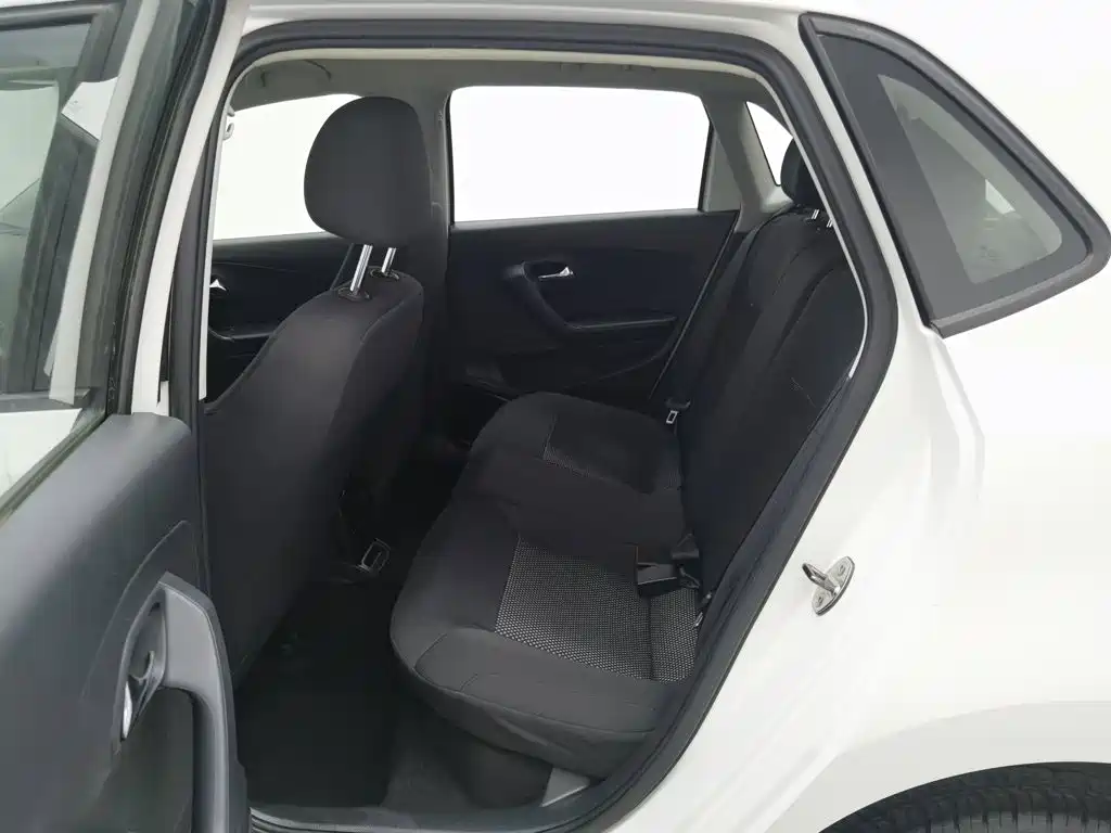 Volkswagen Polo — миниатюра 15
