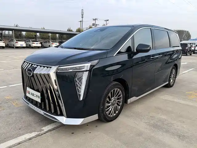 GAC Trumpchi M8
