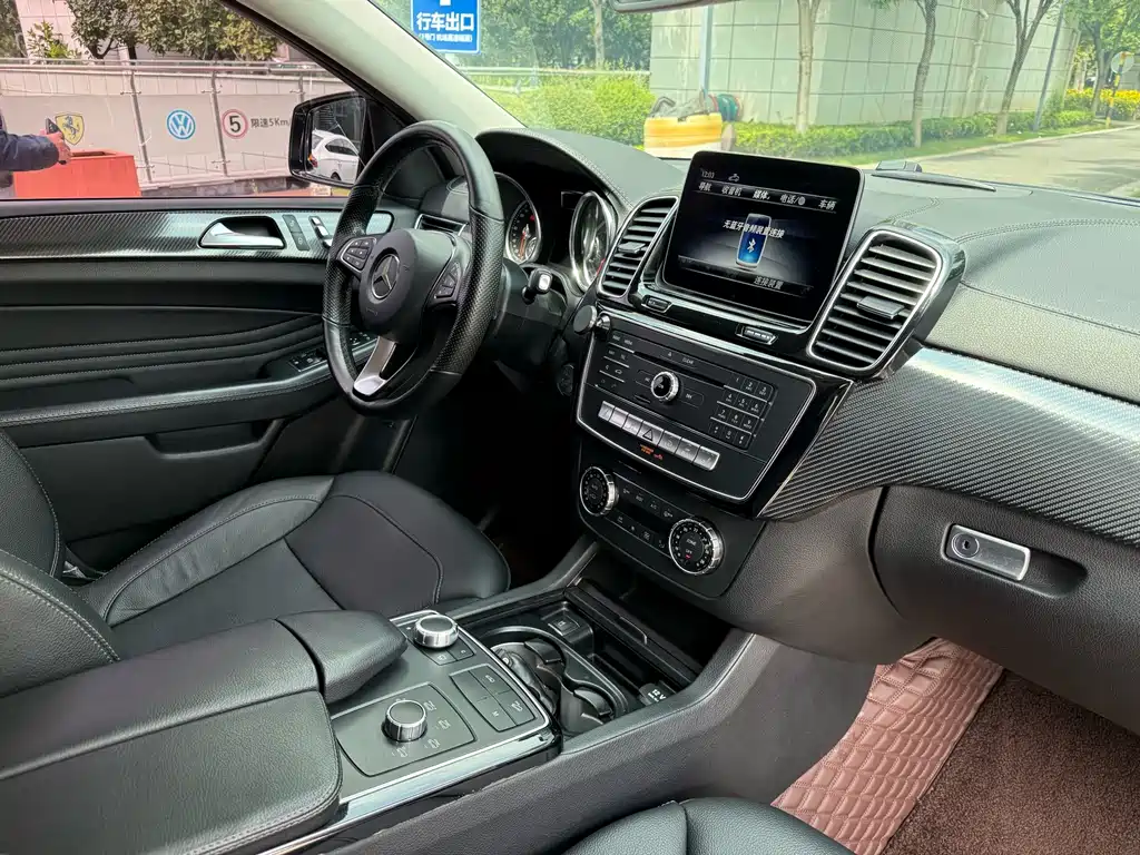 Mercedes-Benz GLE Coupe — миниатюра 20