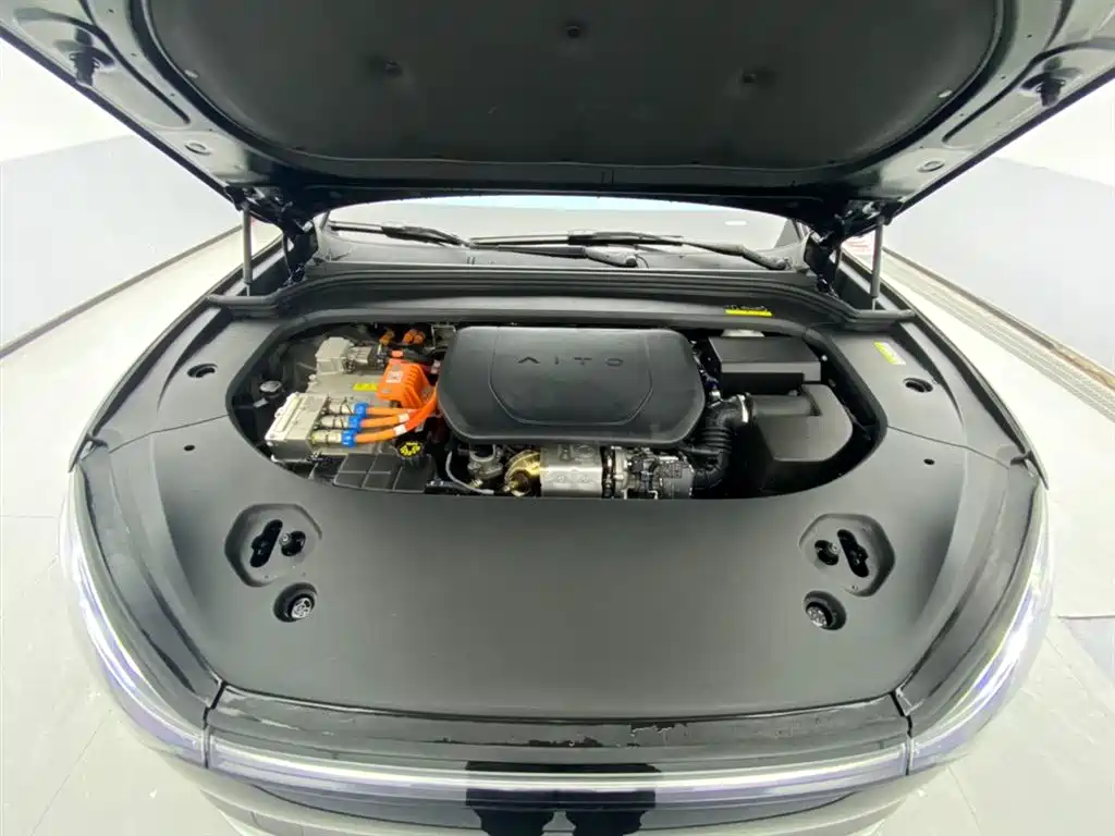 AITO ASK THE WORLD M9